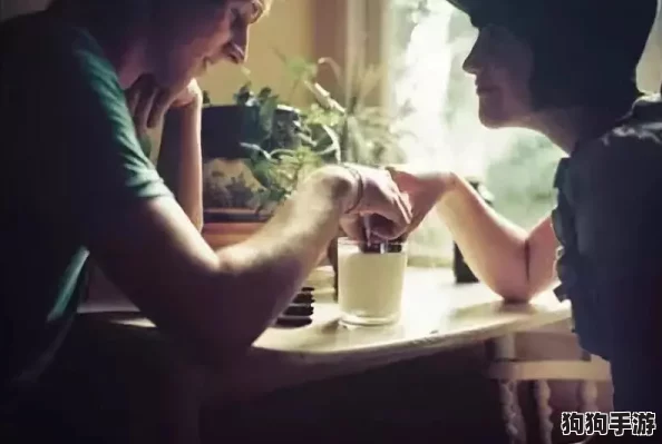 男人互摸jiji秘 隐私视频揭秘:探索男性私密世界的真实互动与感受 男人互摸jiji秘 隐私视频揭秘:探索男性私密世界的真实互动与感受