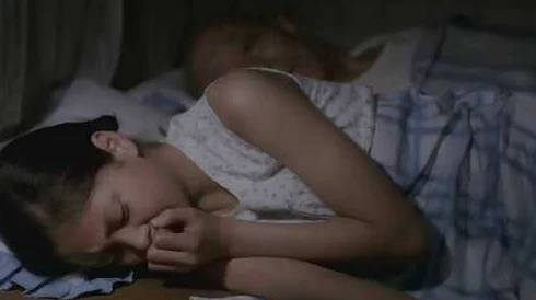 真人实拍女初被破www，真实记录青春成长与情感的纠葛故事分享