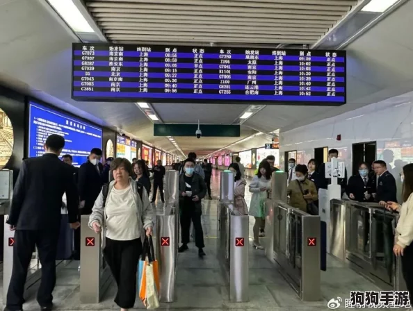 汤姆叔叔提醒30秒中转进站口,让每位乘客轻松掌握换乘时间,提高出行效率与舒适度 汤姆叔叔提醒30秒中转进站口,让每位乘客轻松掌握换乘时间,提高出行效率与舒适度