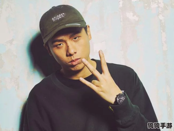 “EB韩国女rapper:展现独特风格,引发热议的实力与魅力并存” “EB韩国女rapper:展现独特风格,引发热议的实力与魅力并存”