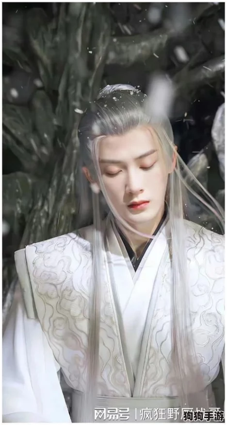 曜把西施抄的脸红，网友热议：古典美与现代审美的完美结合！