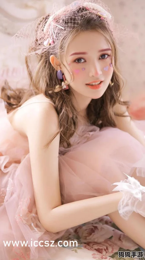 美女拔萝卜不盖被子，竟然引发了全网热议的奇葩挑战！