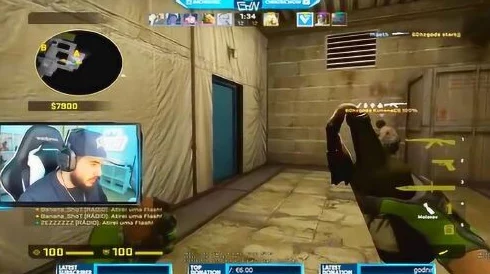 暴躁老外玩csgo，挑战极限操作与团队配合的精彩瞬间！